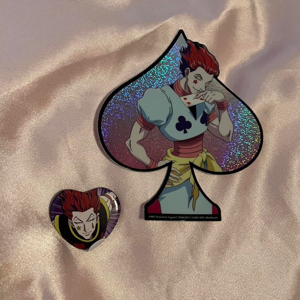 Hunter x Hunter Hisoka Sticker and Pin